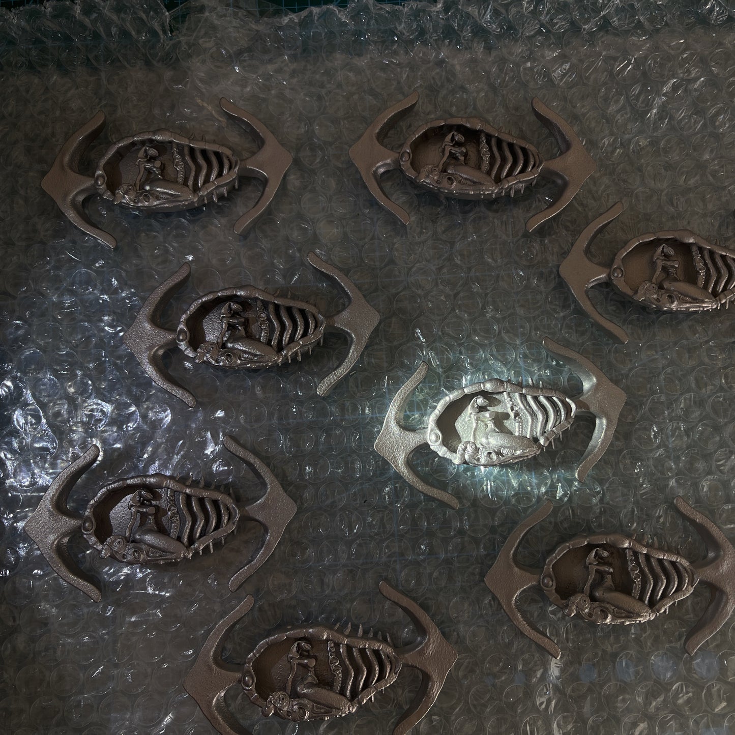 1. Engraved metal belt buckle Caged Orsat